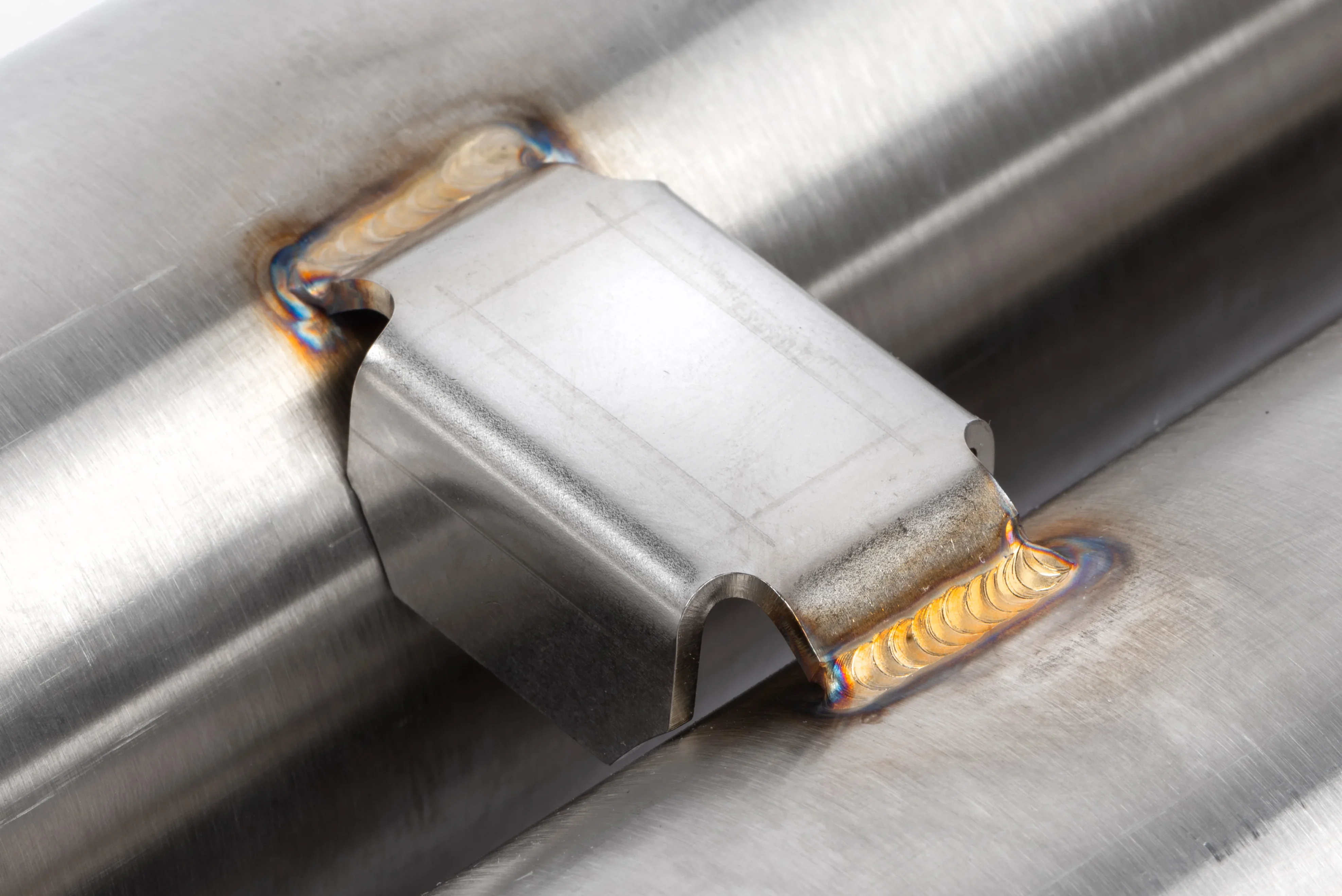 APR 4.0T Mid-Muffler - Audi C7 S6/S7/RS7 - Image 3