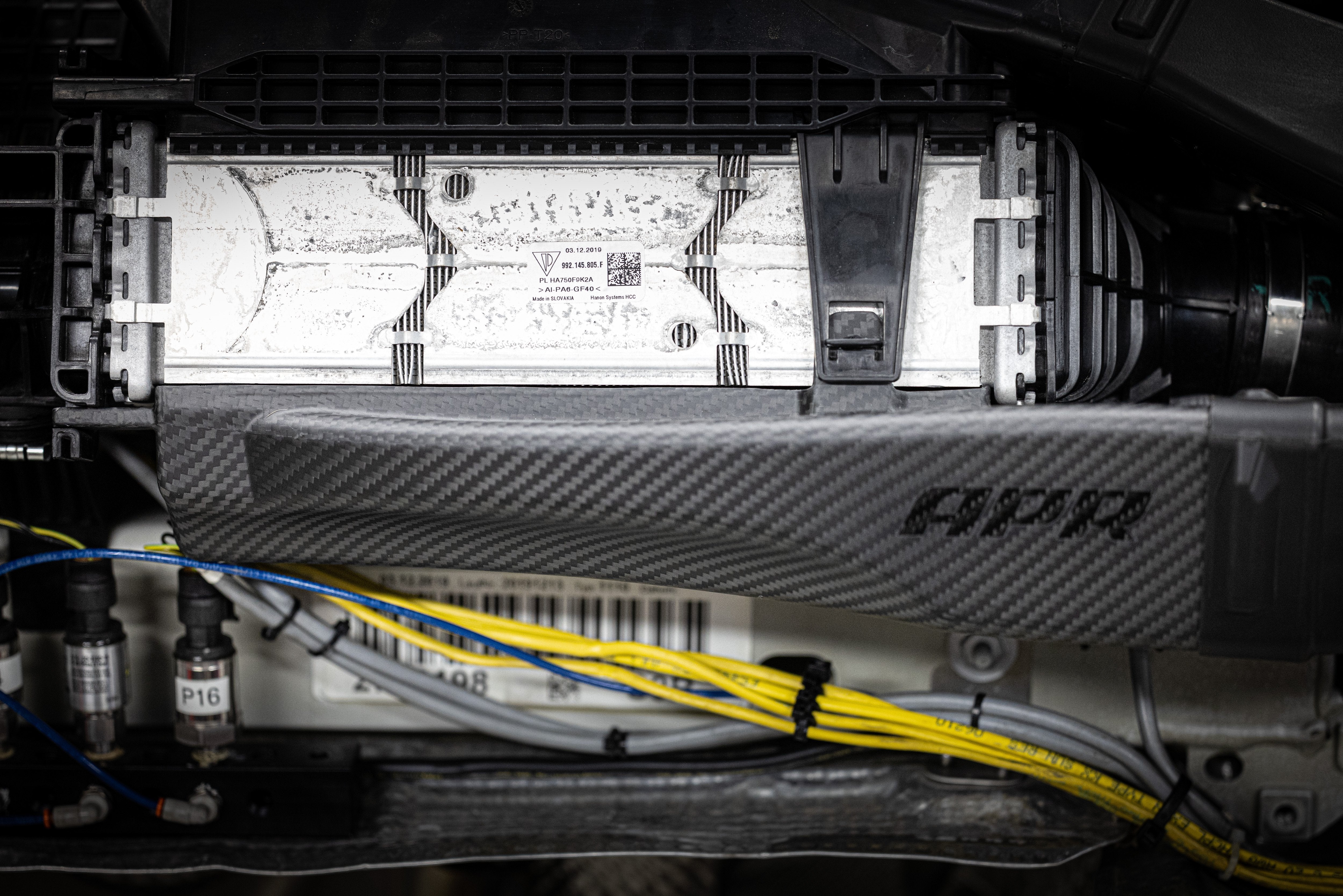 APR Carbon Fiber Intercooler Ducts - Porsche 911 (992) 3.0T - Image 10