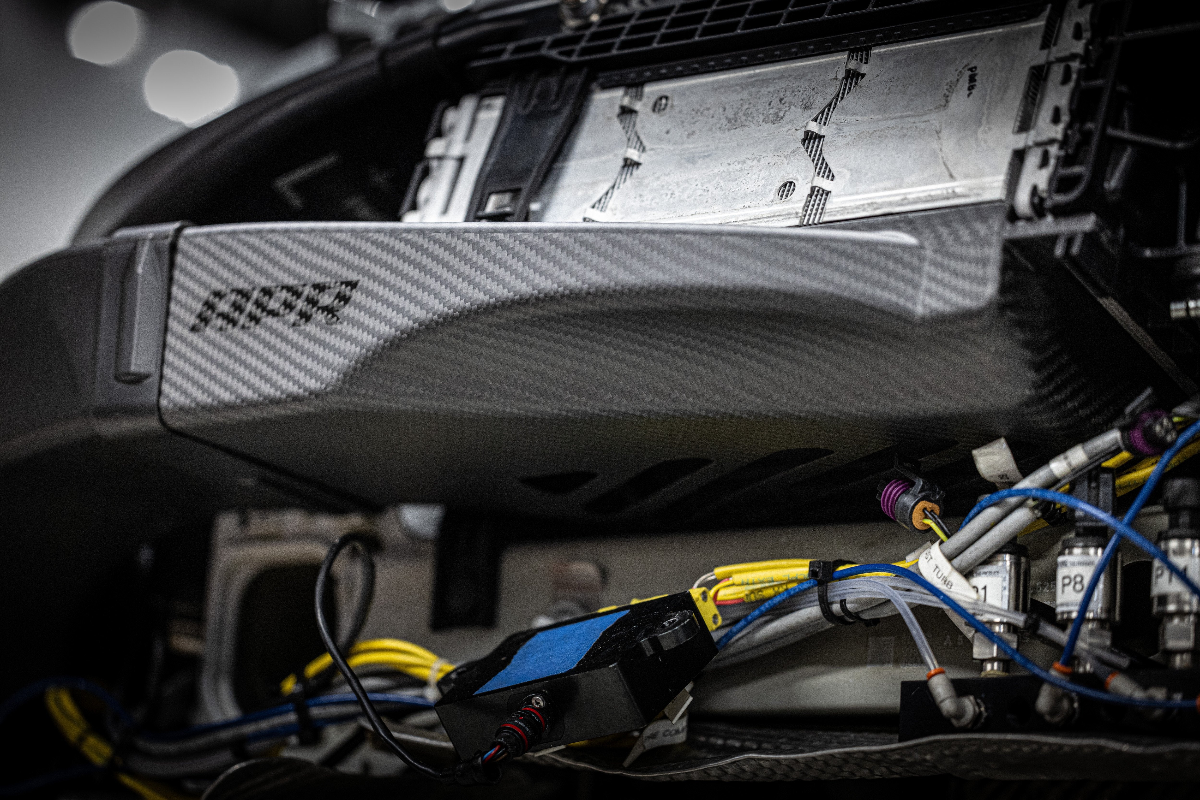 APR Carbon Fiber Intercooler Ducts - Porsche 911 (992) 3.0T - Image 12