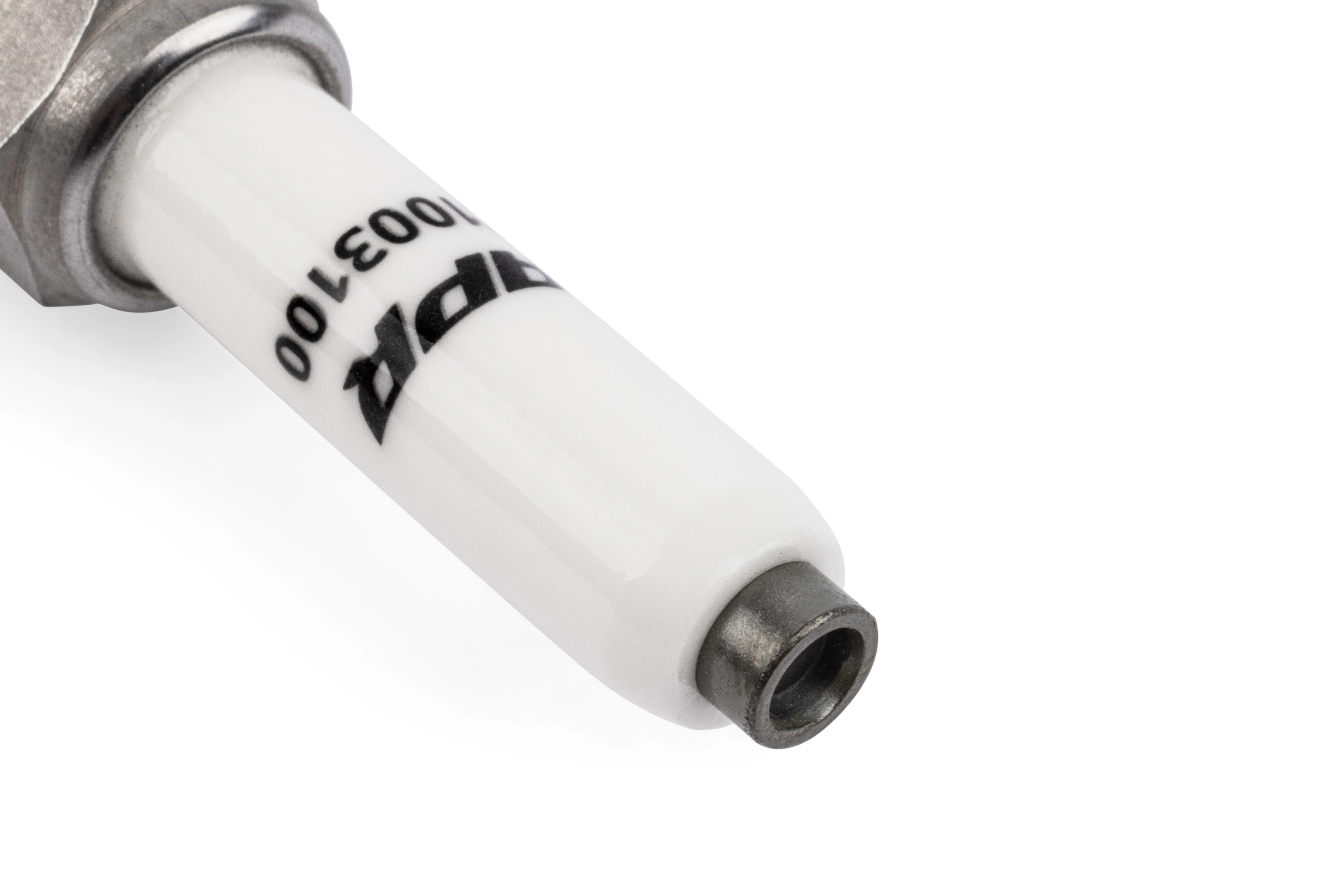 APR IRIDIUM PRO SPARK PLUGS - 14X26.5X16MM - HEAT RANGE 9 - Image 4