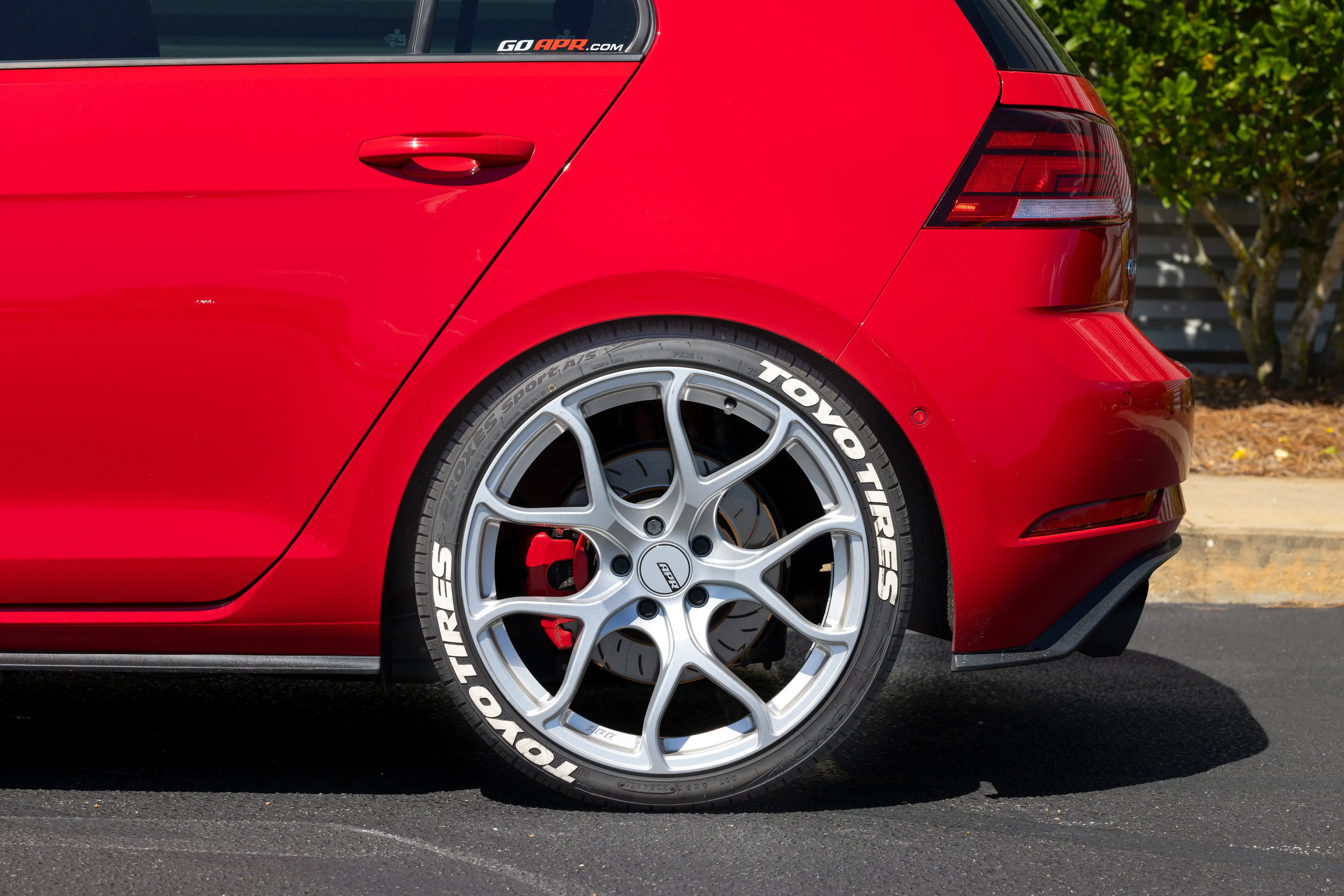 APR Roll-Control Lowering Springs - MK7/MK7.5 Golf GTI/R - Image 6