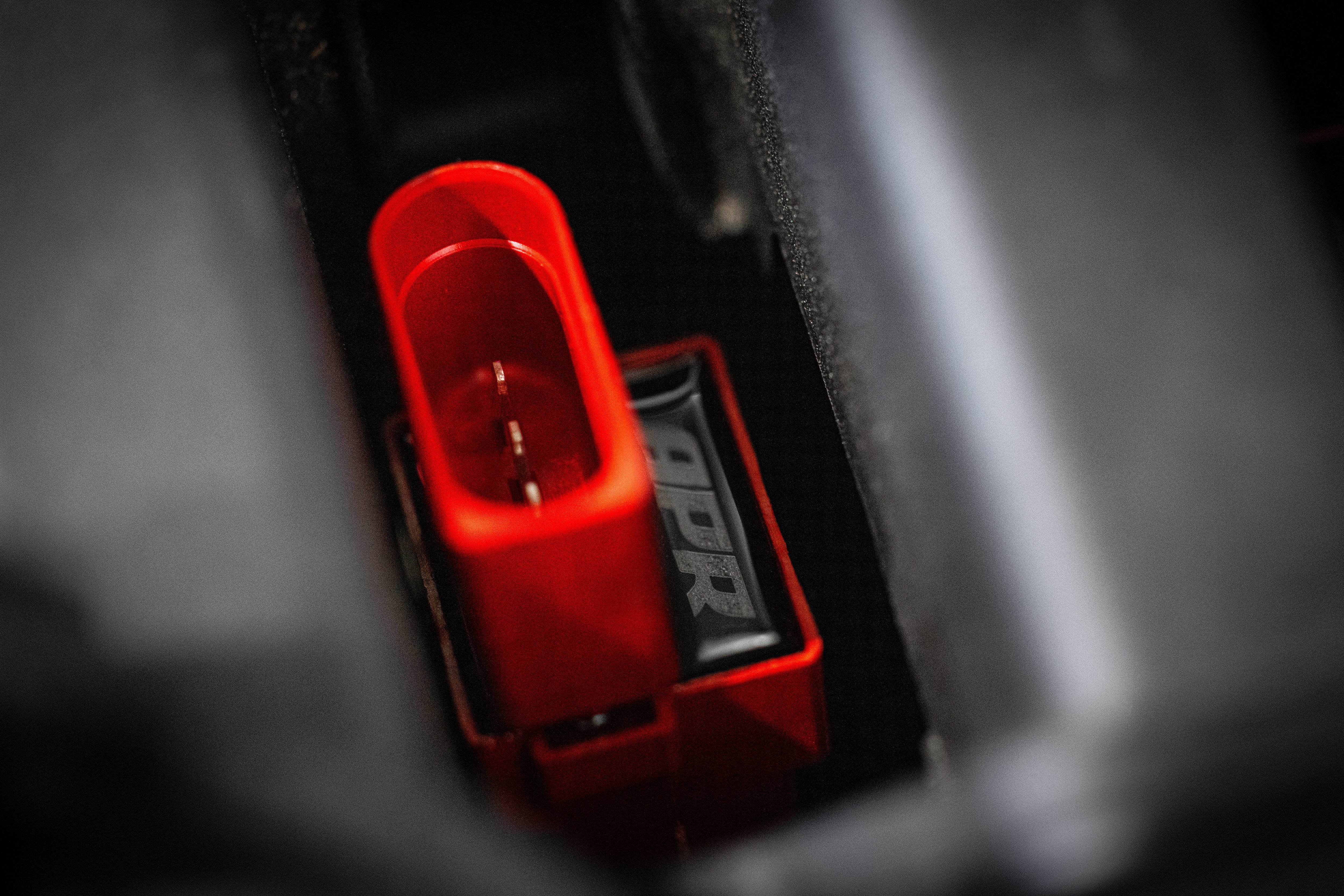 APR VR6 (24V) IGNITION COILS (RED) - Image 5