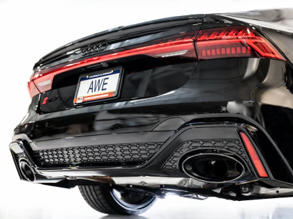 AWE SwitchPath™ Catback Exhaust for Audi C8 RS6/RS7 - Diamond Black Tips - Image 19