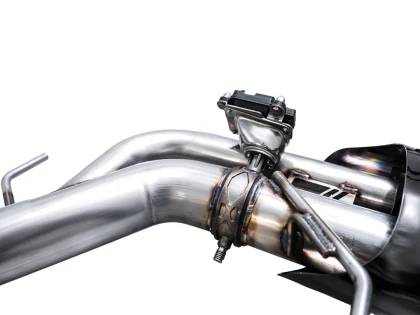 AWE SwitchPath™ Catback Exhaust for Audi C8 RS6/RS7 - Diamond Black Tips - Image 8
