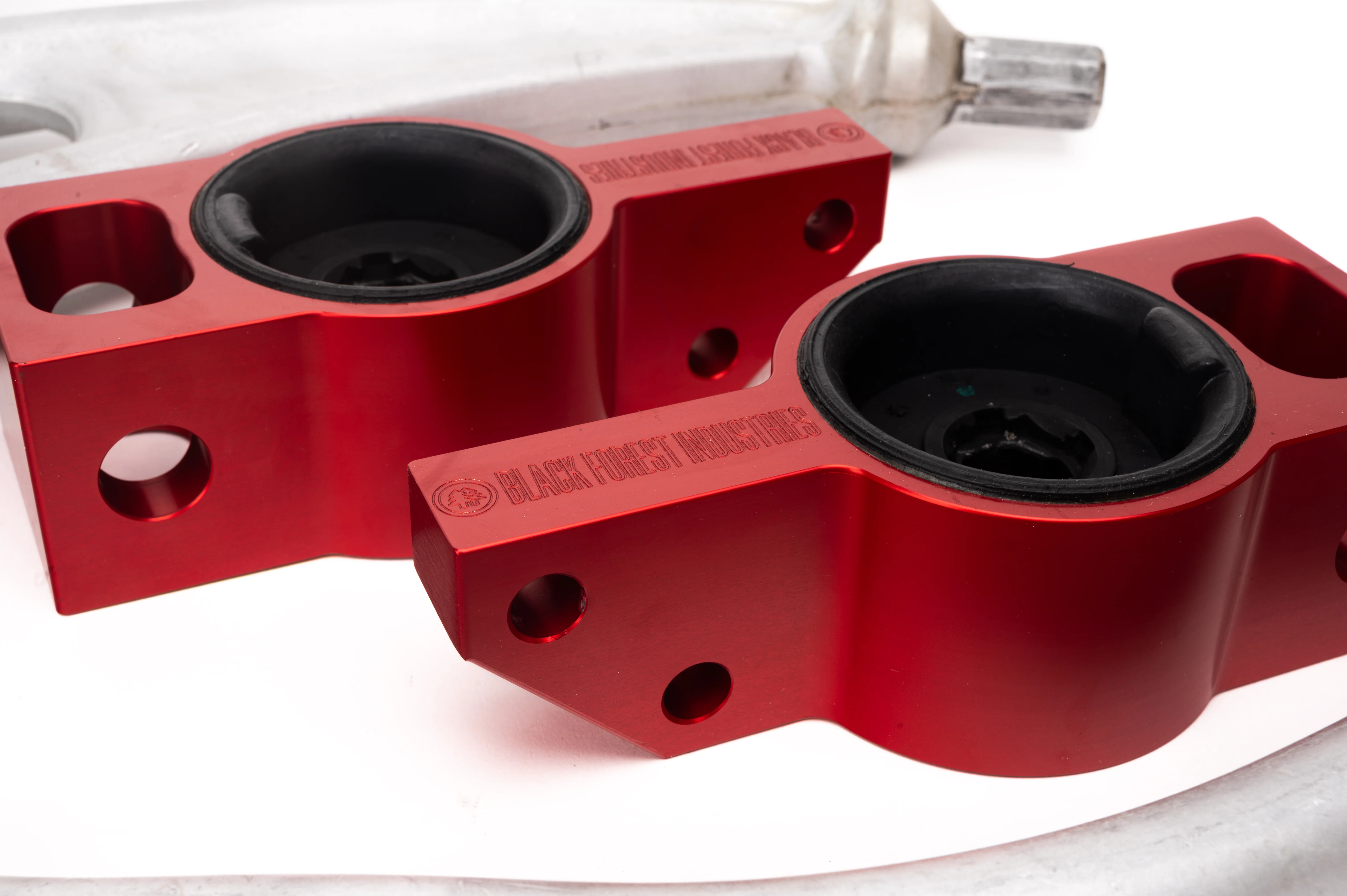 BFI B6 Passat / 5N Tiguan Caster+ Rear Control Arm Brackets, TTRS Bushings and Aluminum Lower Control Arms - Image 3