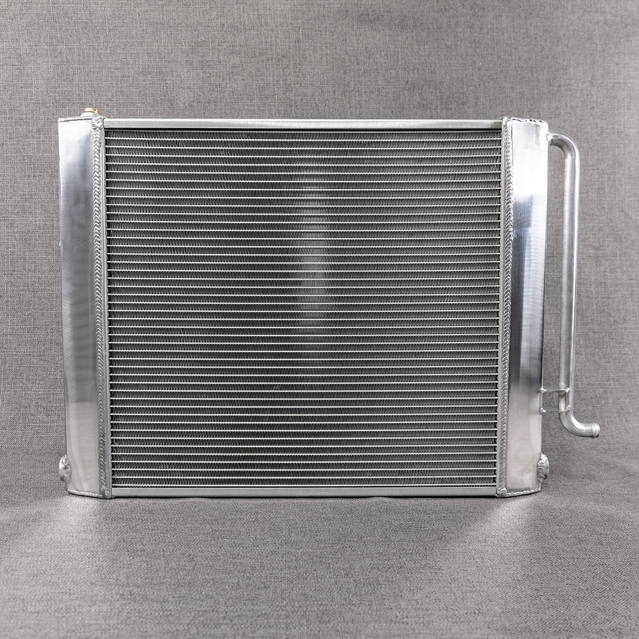 Merc Racing High Coolant Capacity heat exchanger for Audi S6, S7, A7, A6, Q5, SQ5, S4, S5 Polished - Image 4