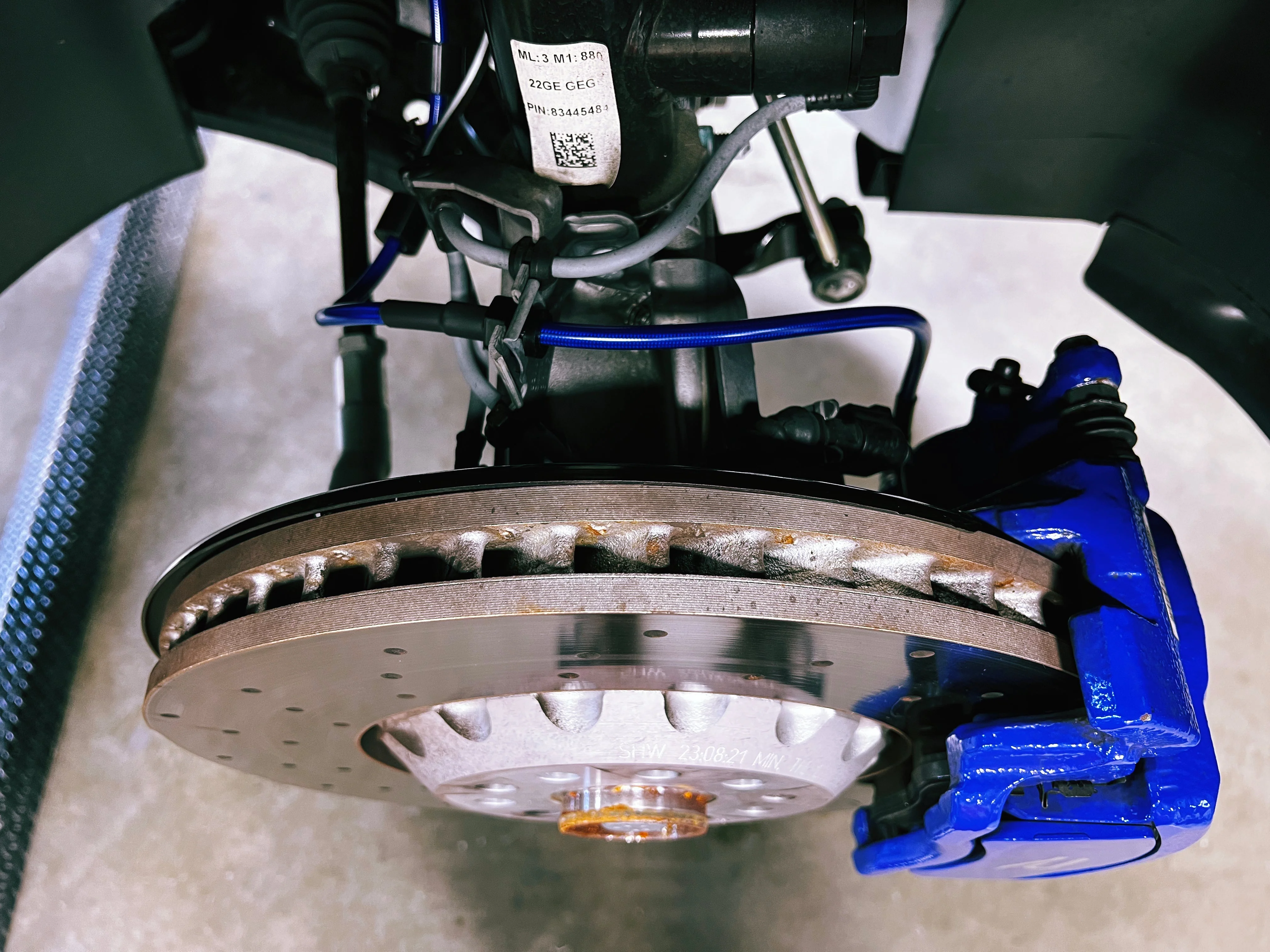 NEUSPEED Stainless Steel Brake Lines • MQBe Golf R Mk8, S3 8Y - Image 4